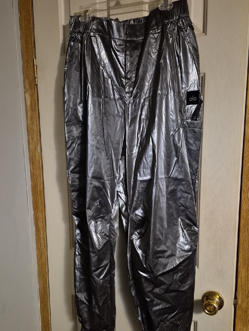 ALO Yoga Metallic Charcoal Silver Jogger Pants